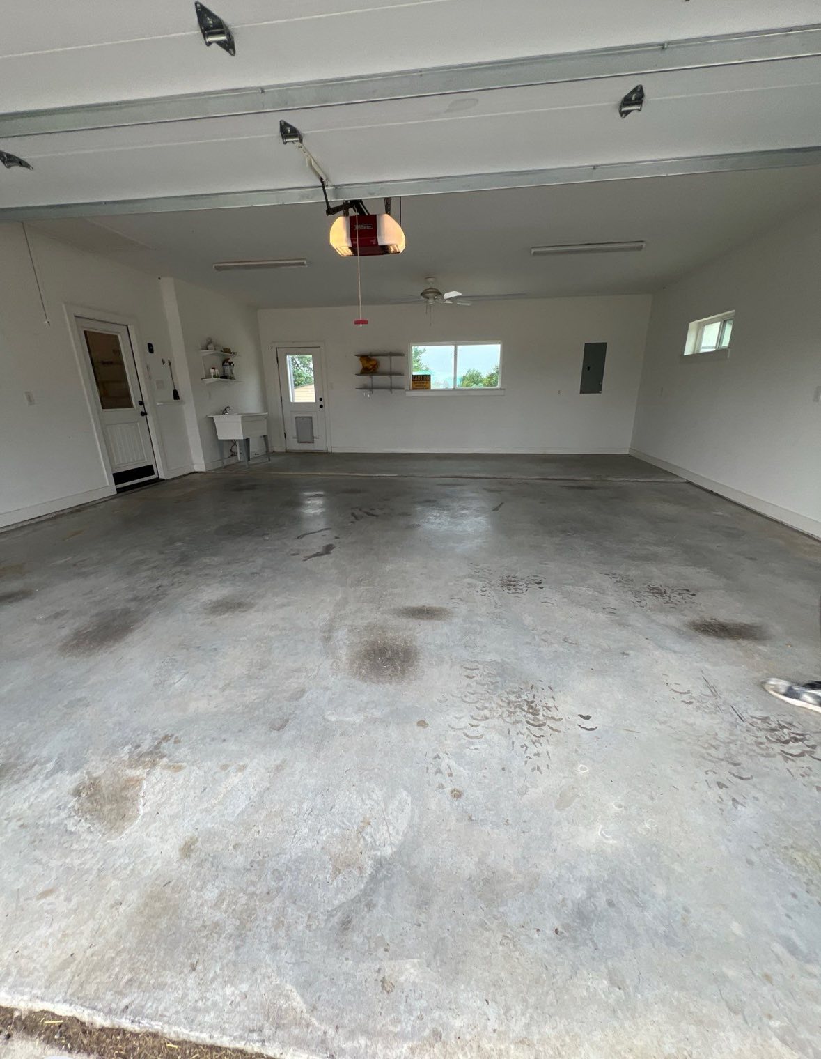Before garage floor concrete surface