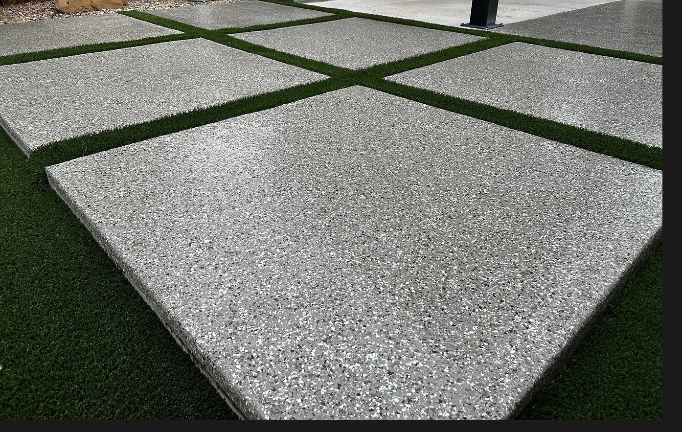Beautiful garage floor with concrete coating